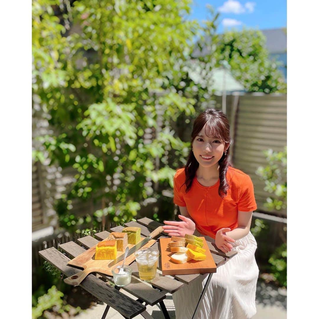 竹俣紅のインスタグラム：「🍞 あす6日(火) 22:54〜23:00 『体感！サステナWAVE』が放送されます。 ⁡ 今回は【お米と余った野菜でパンを作ろう】 ⁡ おうちでパンを作るとき、 小麦粉を使わなくても、お米で作ることができるってご存知でしたか？ お米で作ると、もっちもちの食感に！ しかも、余った野菜を入れれば、野菜の甘みも加わってさらにおいしく☺️ ⁡ 今回、作り方を先生に教えていただいたので、 ぜひ一緒にカラフルなパン作りにチャレンジしましょう♪ ⁡ ⁡ #体感サステナWAVE」