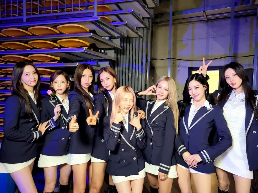 サニー のインスタグラム：「추억이 또 늘었어! #GG4EVA」