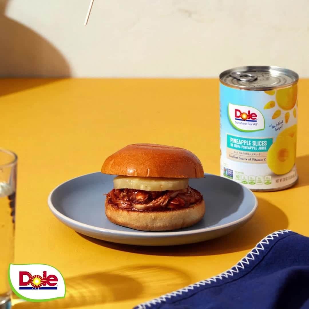Dole Packaged Foods（ドール）のインスタグラム：「Four-ingredient BBQ in five minutes or less! Just top your leftovers with DOLE Canned Pineapple. 🍍」