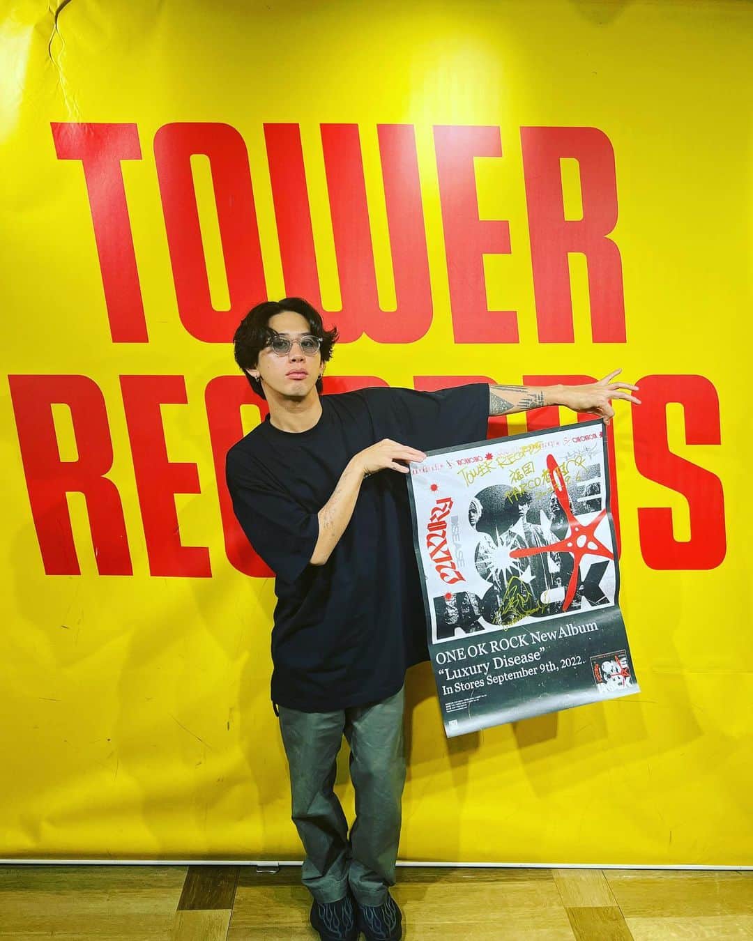 Taka のインスタグラム：「福岡店へお邪魔してきたー！🤗」