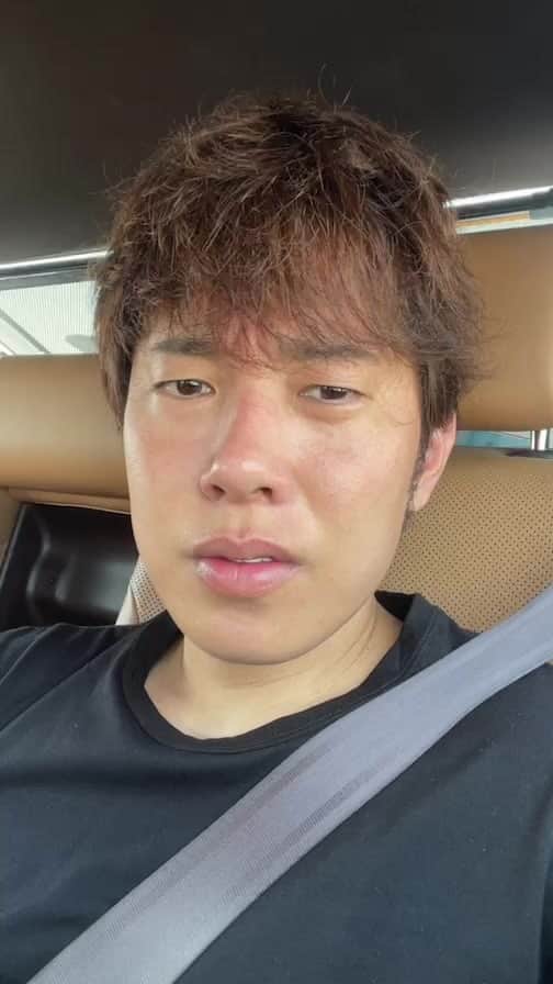 辻敬太のインスタグラム：「.」