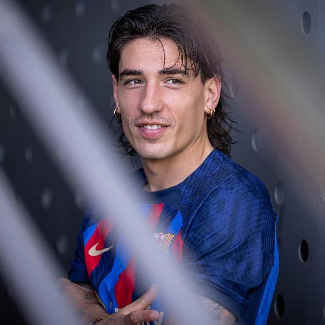 エクトル・ベジェリンさんのインスタグラム写真 - (エクトル・ベジェリンInstagram)「❤️💙❤️💙」9月7日 3時10分 - hectorbellerin