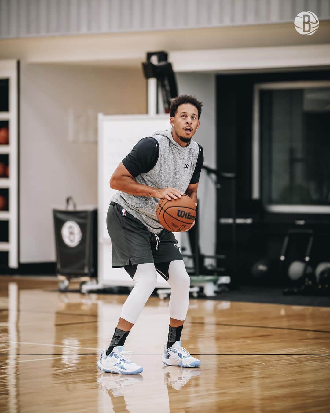 セス・カリーさんのインスタグラム写真 - (セス・カリーInstagram)「Back in the lab 👀」9月7日 6時24分 - sdotcurry