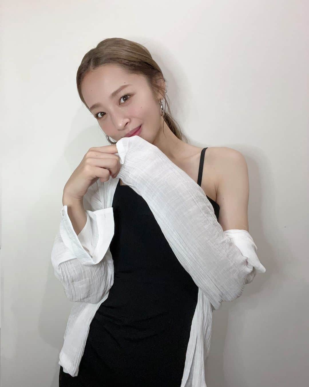 神部美咲のインスタグラム：「おでこ😘」