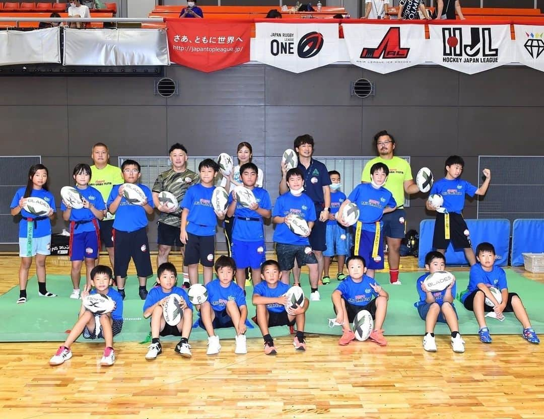 青木愛さんのインスタグラム写真 - (青木愛Instagram)「先月、徳島県鳴門市で行われたSOMPOボールゲームフェスタに参加してきました🐼💕 ⁡ 遊びもスポーツも本気で取り組むって大事💪🏻✨ ⁡ 今回も子どもたちから、たくさん元気をもらいました♡ ⁡ 徳島県鳴門市の皆さま、ありがとうございました☺️」9月7日 22時34分 - aiaoki_official