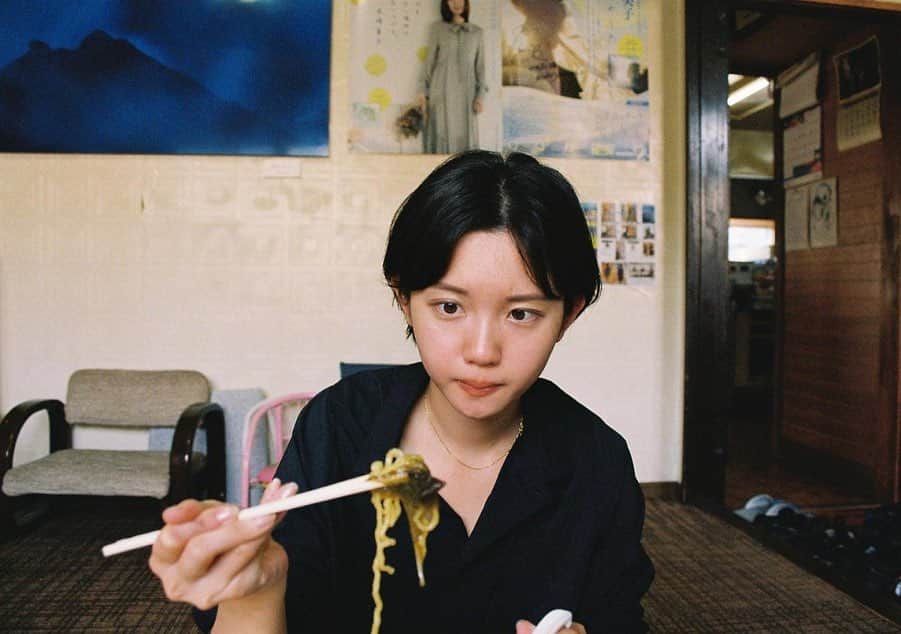 田中瞳のインスタグラム：「. しばらくこのラーメンを現地で食べられないと思うと悲しくて、最後少し泣きそうになりながら啜った😞」