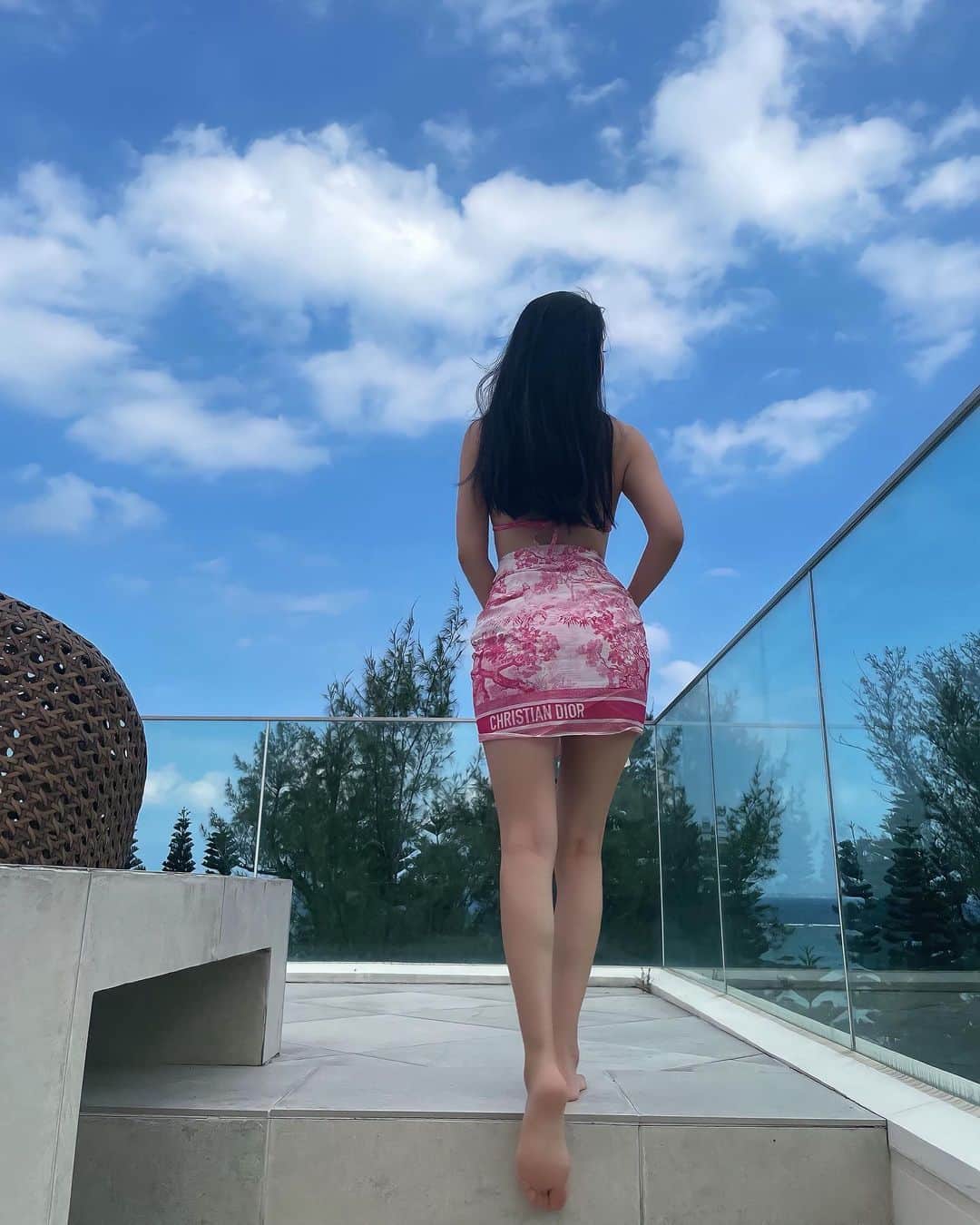 megbabyのインスタグラム：「Morning💗☁️  #なつやすみ」