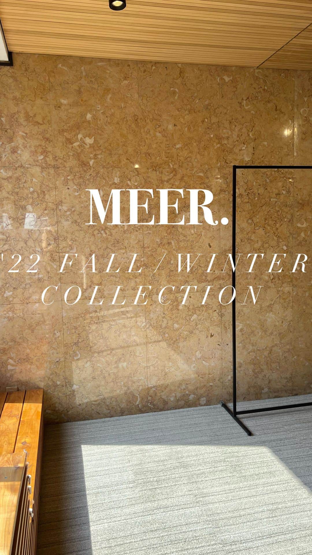 山内一世のインスタグラム：「'22FW COLLECTION LIVE @meer._official   🤍🤍🤍」