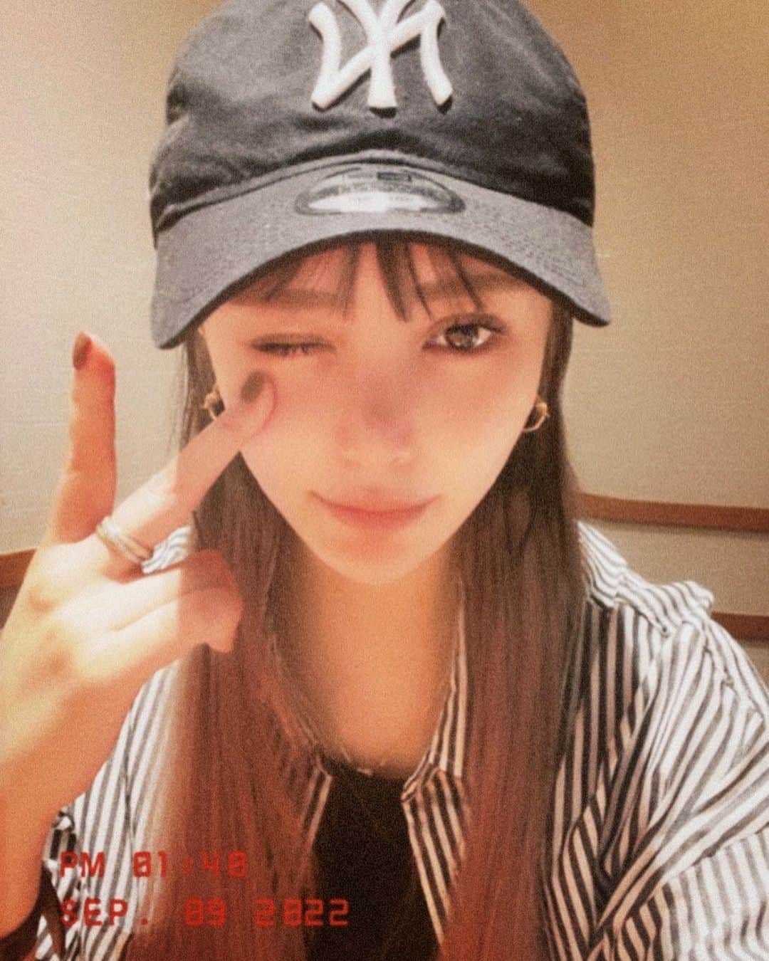 咲月朱音のインスタグラム：「ダウンタイムなう。  #鼻整形 #鼻中隔延長 #ダウンタイム #自宅療養 #すっぴん #キャバ嬢」