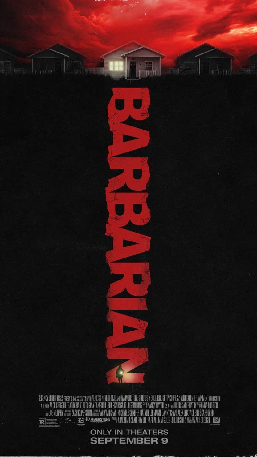 ケイト・ボスワースのインスタグラム：「The best horror movie I’ve seen in ages opens TODAY. Smart, twisted, weirdly hilarious. Expect the unexpected… go see #BARBARIAN   94% ROTTON TOMATOES 🍅   “One of the most delightfully unhinged viewing experiences in recent memory.” - Bloody Disgusting  “The sense of dread is the stuff that the very best horror movies are made of.” - Variety  “Each new discovery verges on the verge of hilarious and hair-raising.” - IndieWire  “Supremely gonzo… pulls out all the stops to drive its audiences into a terrified frenzy.”  - Hollywood Reporter  CONGRATS @zcregger @justinlong @galicecampbell #billskarsgard you guys swung for the fences & knocked this one outta the park. 🥃🔪😱」