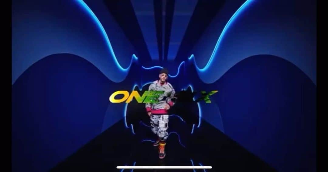 ウィル・アイ・アムのインスタグラム：「🔥🔥🔥❤️❤️❤️…I’m so happy and honored to be on it… Thanks @lexborrero, @yandel, @elalfaeljefe for this collab…this song is #iconic #global」