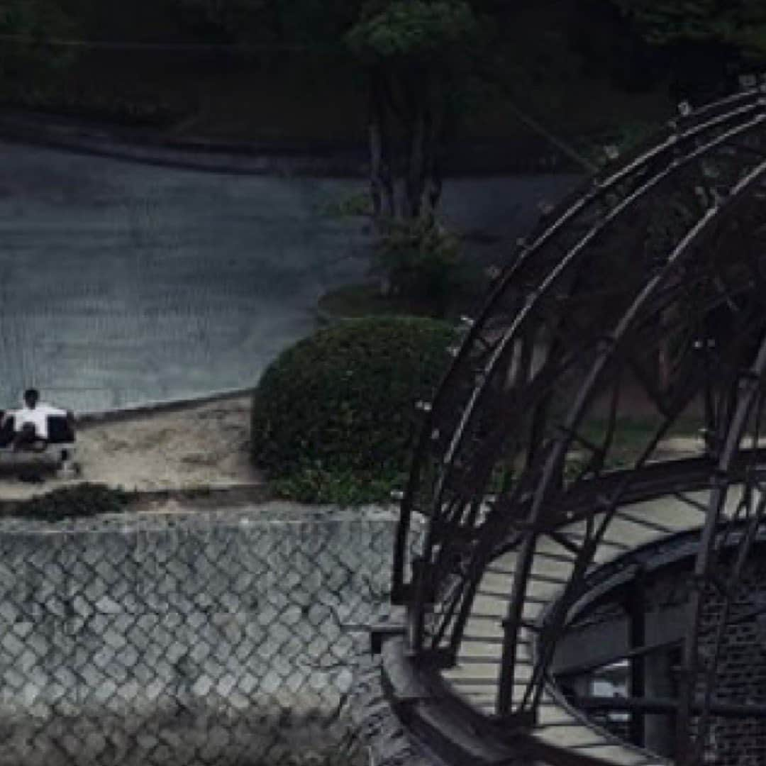 堀潤さんのインスタグラム写真 - (堀潤Instagram)「August 6, 1945. This cultural facility, a place for people to relax, was abandoned. The life of the people here. Smiles, music, conversation, smells, friendship, love, and peace. There were people here. They were erased by the atomic bomb. But the dome speaks. It continues to speak to us. #atomicbomb #hiroshima #atomicbombdome #nuclear #nuke #america #usa」9月10日 11時14分 - junhori79