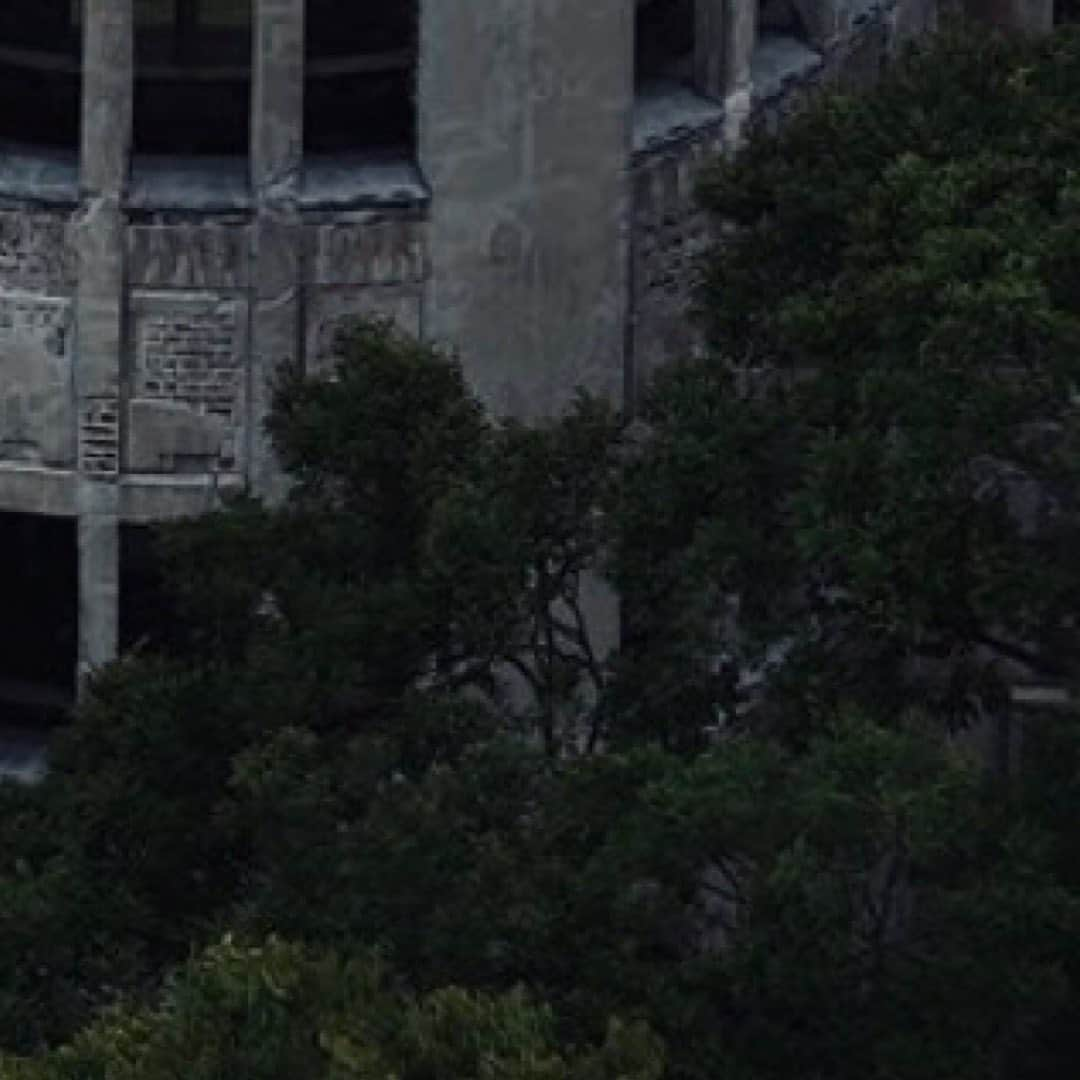 堀潤さんのインスタグラム写真 - (堀潤Instagram)「August 6, 1945. This cultural facility, a place for people to relax, was abandoned. The life of the people here. Smiles, music, conversation, smells, friendship, love, and peace. There were people here. They were erased by the atomic bomb. But the dome speaks. It continues to speak to us. #atomicbomb #hiroshima #atomicbombdome #nuclear #nuke #america #usa」9月10日 11時09分 - junhori79