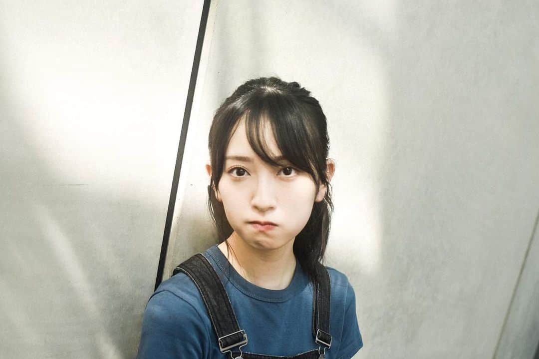 金村美玖のインスタグラム：「日向坂46の金村美玖です！ Instagram開設しました！ 宜しくお願いします🍣  #金村美玖 #mikugram #お寿司かない」