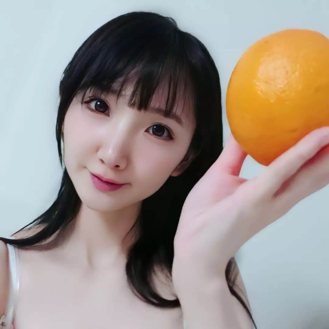 のインスタグラム：「「月が綺麗ですね」  #中秋の名月  #実はorange」