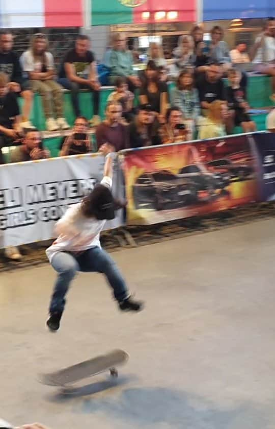 山本勇のインスタグラム：「(re-uploaded) My best run in @euro_freestyle skateboard championships 2022. This is the second run in qualifier. 📽️ by @padre__63  #onepiece  #ワンピース #superskateboarding  #isamuyamamoto ©︎Eiichiro Oda/ Shueisha  #powellperalta  #bonesbearings #HASCO #totalhealthcare #fscom  #goodskates #superskateboarding #decomposedskateboards #riptide #nike #freestyleskateboarding  #isamuyamamoto  #skateboard #skateboarding #スケボー #スケートボード #skatecrunch  #skatecrunchmag  #braillskateboarding #metrogrammed  #berrics #redbull @powellperalta @bonesbearings @hascoskate @onepiece_staff @total_healthcare_nara @fscomsb @superskateboarding_ @decomposedskateboards @riptidesports  @redbull @berrics   #ONEPIECE #ワンピース ©尾田栄一郎／集英社 ©EiichiroOda/Shueisha」