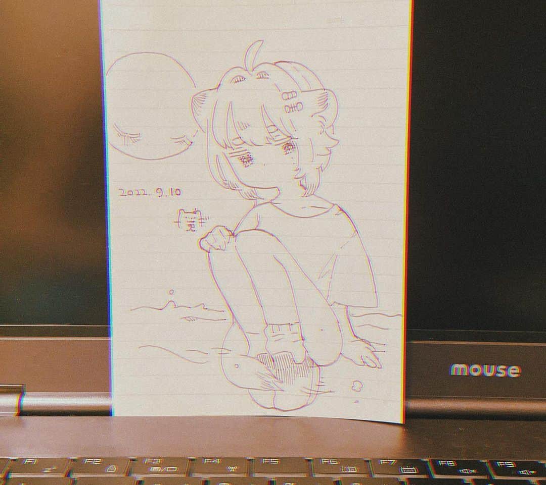根本凪のインスタグラム：「.🌕  #illustration #vtuber」
