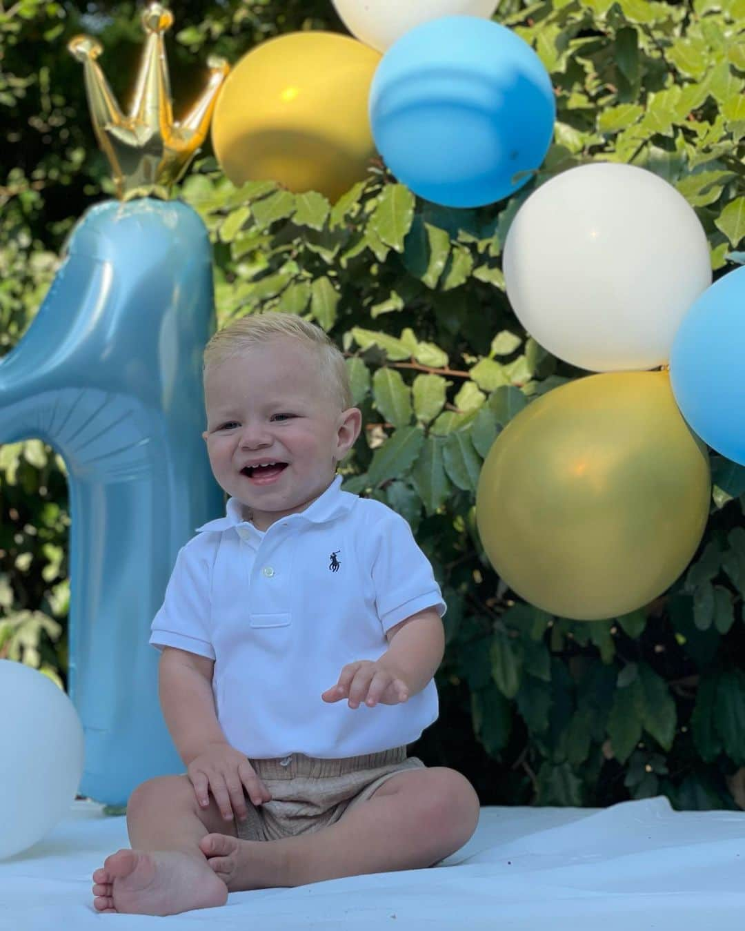 エルウィン・ムルダーさんのインスタグラム写真 - (エルウィン・ムルダーInstagram)「Happy first birthday Jordan 🥳🥳❤️」9月11日 15時50分 - official_erwinmulder