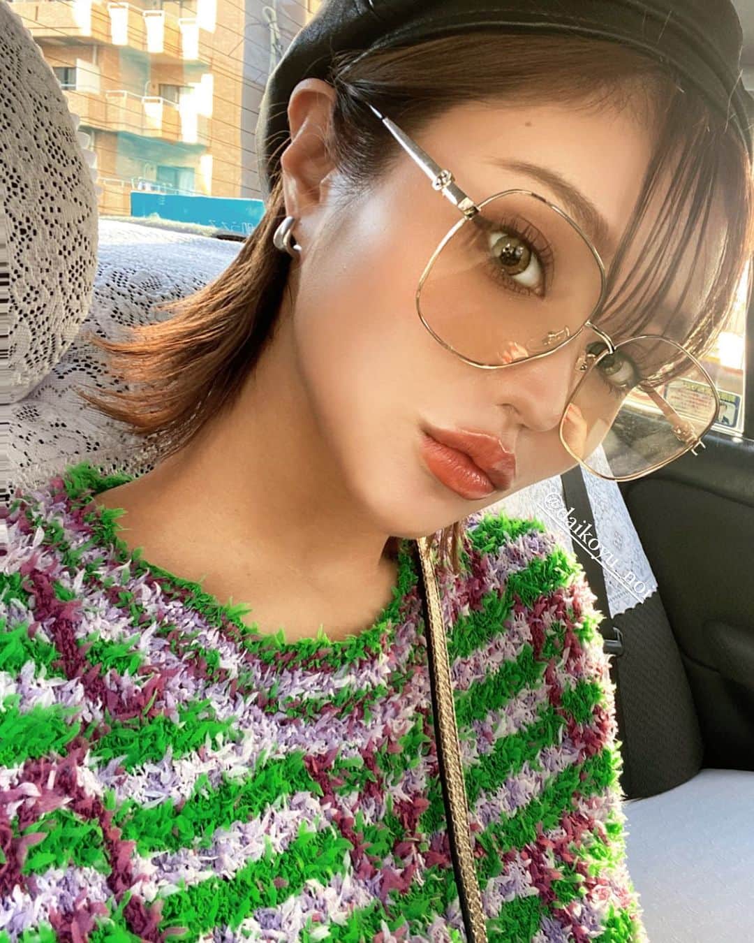 のいちゃんのインスタグラム：「. 💚💚💚 最近またグッチ可愛い✌️ . . . #gucci#おでかけ #afactory #ダウンタイム #ショートカット#シーシャ#ドレス #vantyme#travel#summer#diet#sea#beauty#整形#豊胸#makeup#川越#沖縄#大阪#北新地#ミナミ#東京#新宿#歌舞伎町#博多#錦#キャバ嬢#シーシャ#のいちゃん」