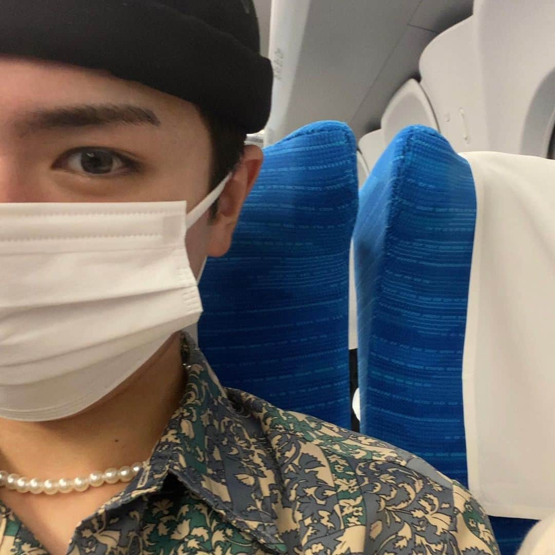 松本勇輝のインスタグラム：「新幹線久々に乗れたの結構思い出🚄 . . . #ゆうくんnote」