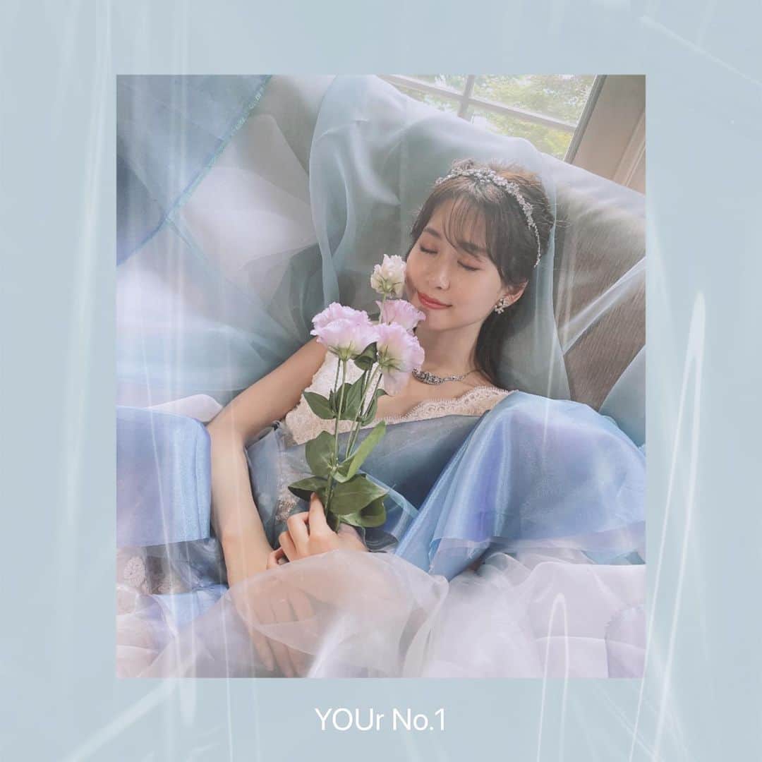 芹澤優のインスタグラム：「👗🧚🏻🪄  #yourno1 #3rdツアー #9月18日スタート #1stアルバム #10月5日発売」