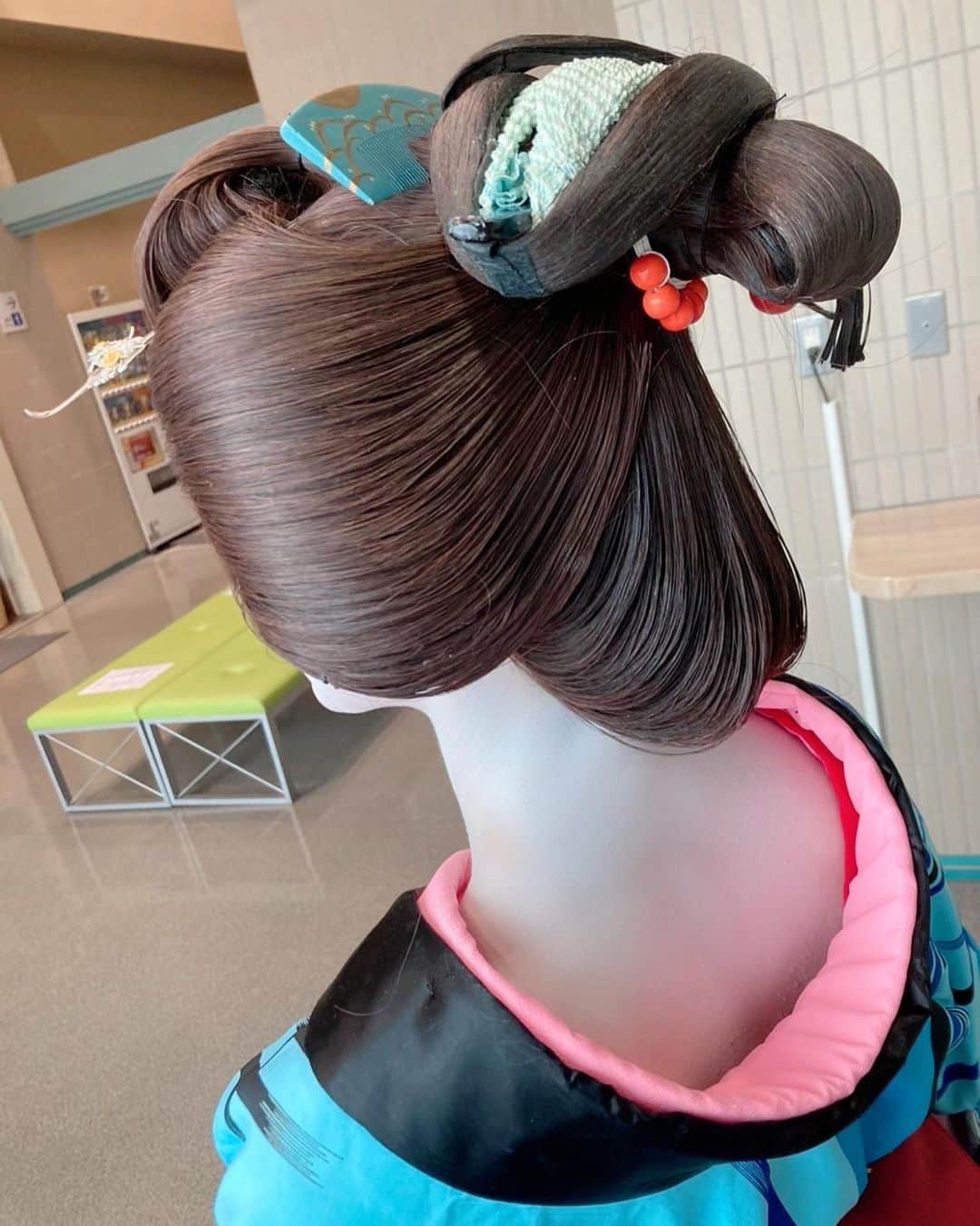 のインスタグラム：「久しぶりの日舞👘発表会でした。 私は約2年ぶり？の舞台で、踊れて嬉しかったー😆. 興味がある方、是非！w 続けていくのって簡単ではないけれど、沢山の世代の方に届いていってほしいです。」