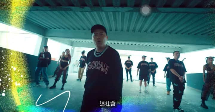 福田賢二のインスタグラム：「Broman Broman Broman Broman  YouTube:Broman Broman Broman 當我們bro在一起」