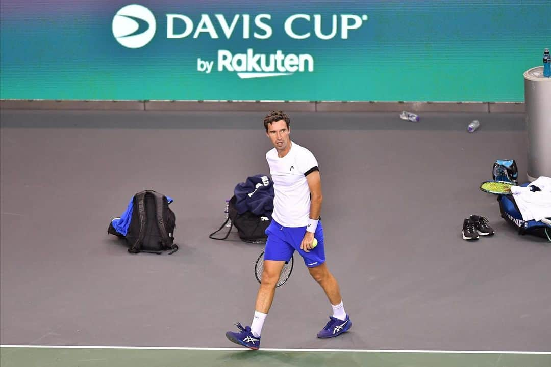 ミハイル・ククシュキンさんのインスタグラム写真 - (ミハイル・ククシュキンInstagram)「Getting ready for @daviscup 🇰🇿 📸 @audartsev」9月12日 15時56分 - kukushkin_mikhail