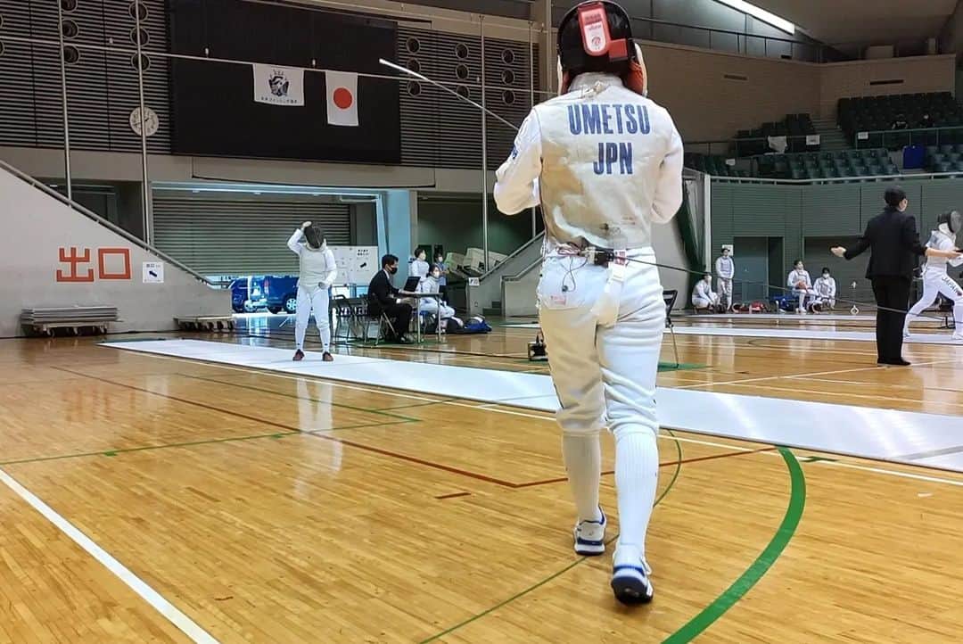 梅津春香のインスタグラム：「全日本フェンシング選手権大会  今年は17位でした。　  自分の弱さとしっかり向き合い、前に進みます！🤺  #フェンシング #全日本選手権　 #安全自動車 #梅津春香 #fencing #foil」