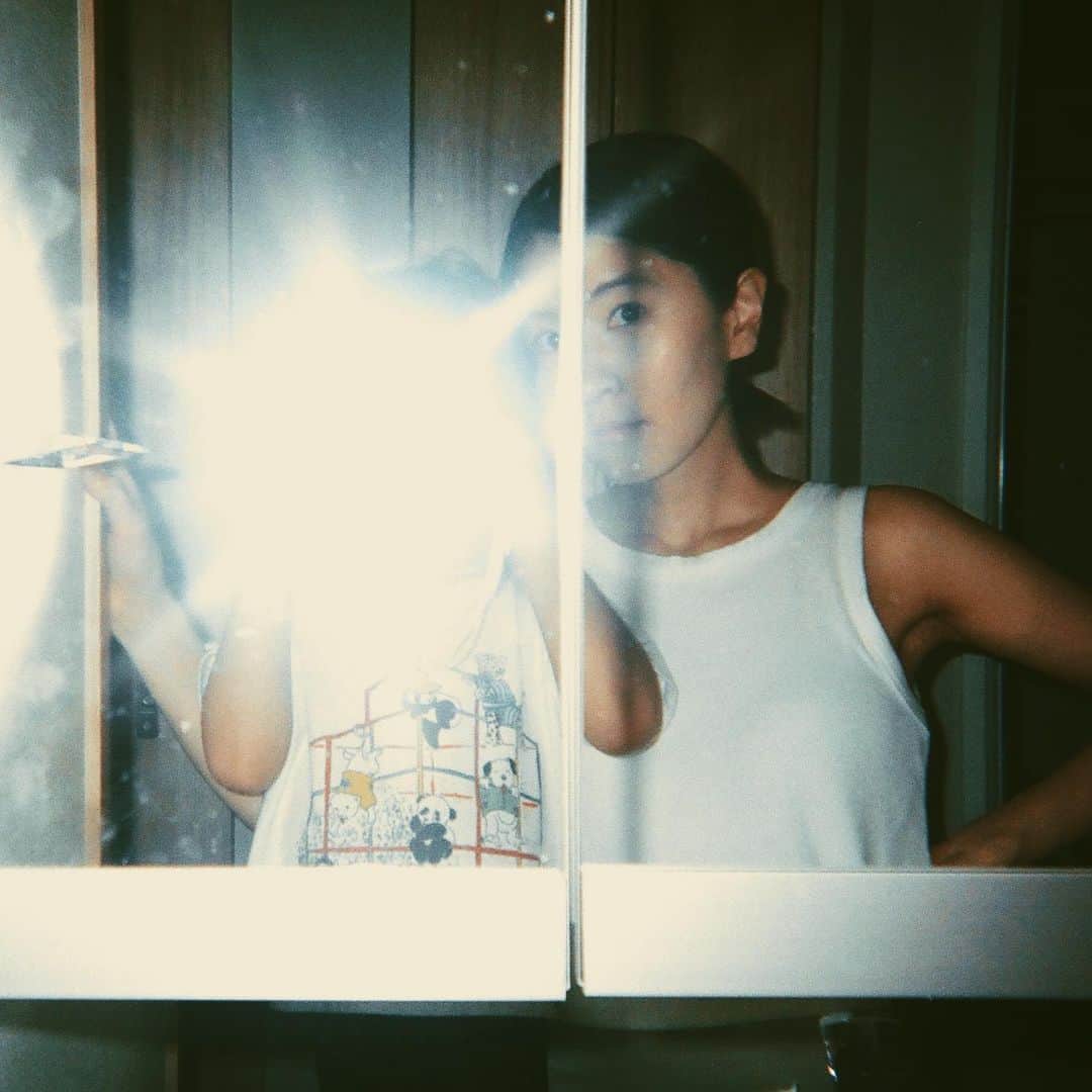 YeYeのインスタグラム：「#fam  #写ルンです」