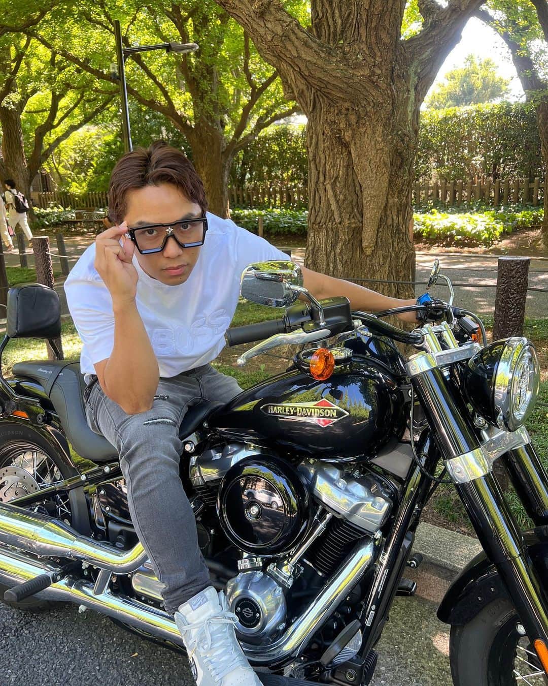 佐々木大さんのインスタグラム写真 - (佐々木大Instagram)「ハーレーにこのサングラスは似合う？🕶」9月13日 0時16分 - hirosasaki_