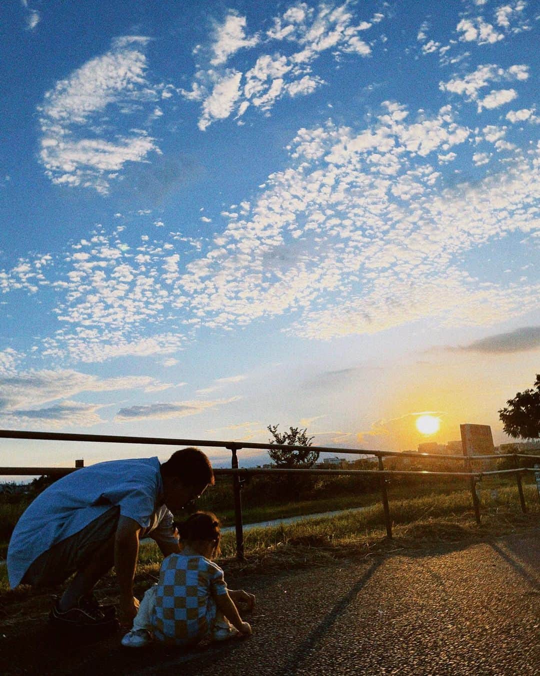 久恒美菜さんのインスタグラム写真 - (久恒美菜Instagram)「私はいま、人生で宝物になる時間を過ごしているんだと実感する毎日。  ハッピーラッキーピースラブドリームって感じです！」9月13日 0時23分 - _mimico_
