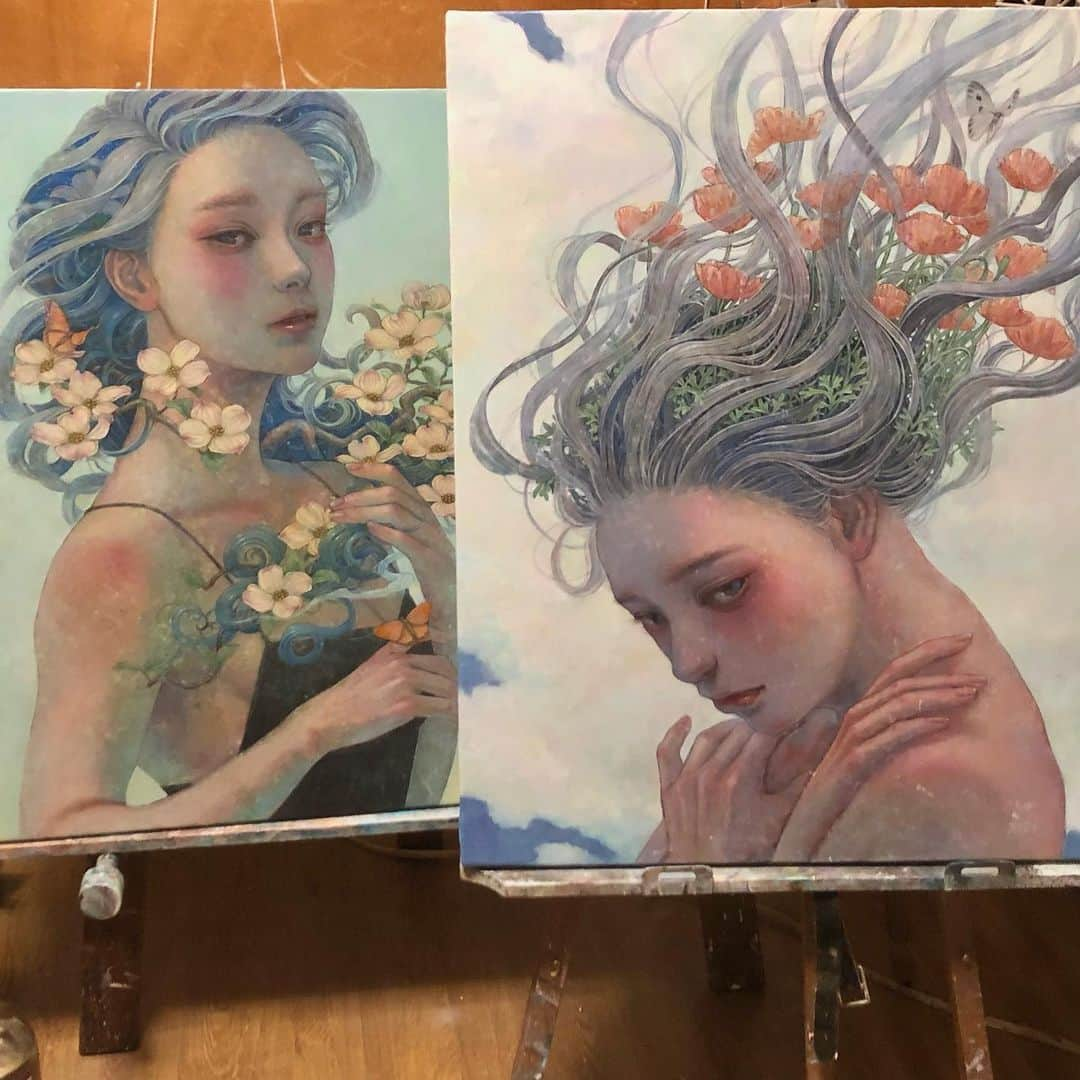 平野実穂さんのインスタグラム写真 - (平野実穂Instagram)「制作中🎨 最近は肌の色の赤みが強めですがたまたまそんな気分なだけです😀  #wip #oilpainting  #mihohirano」9月13日 0時30分 - mihohiranoart