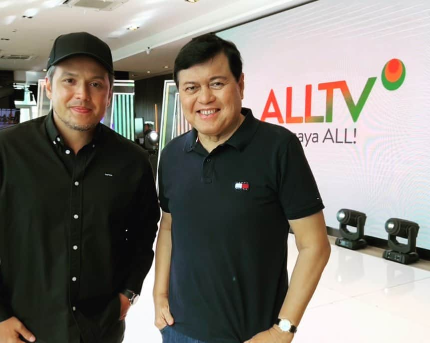 ポール・ソリアーノさんのインスタグラム写真 - (ポール・ソリアーノInstagram)「Congratulations Sir @mannyvillar on ALLTV !! @alltvph #SamaAllSayaAll exciting times ahead for Philippine Television !!」9月13日 16時18分 - paulsoriano1017