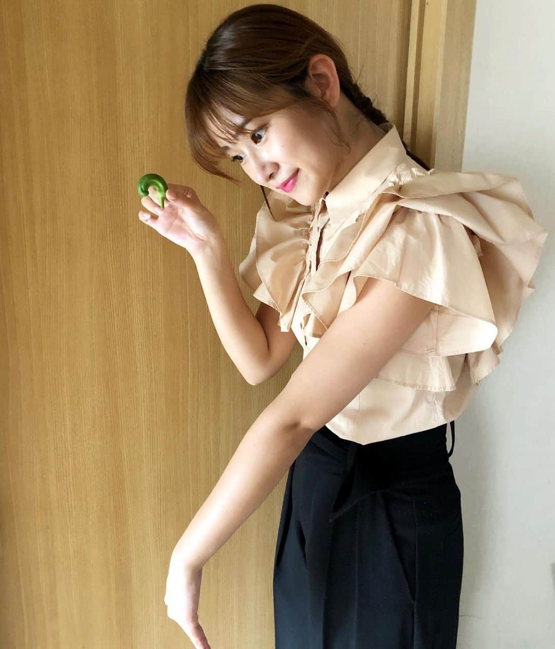 與猶茉穂さんのインスタグラム写真 - (與猶茉穂Instagram)「こんな子もたまにいます🐢  #家庭菜園 #オクラ」9月13日 20時27分 - maho_yonao