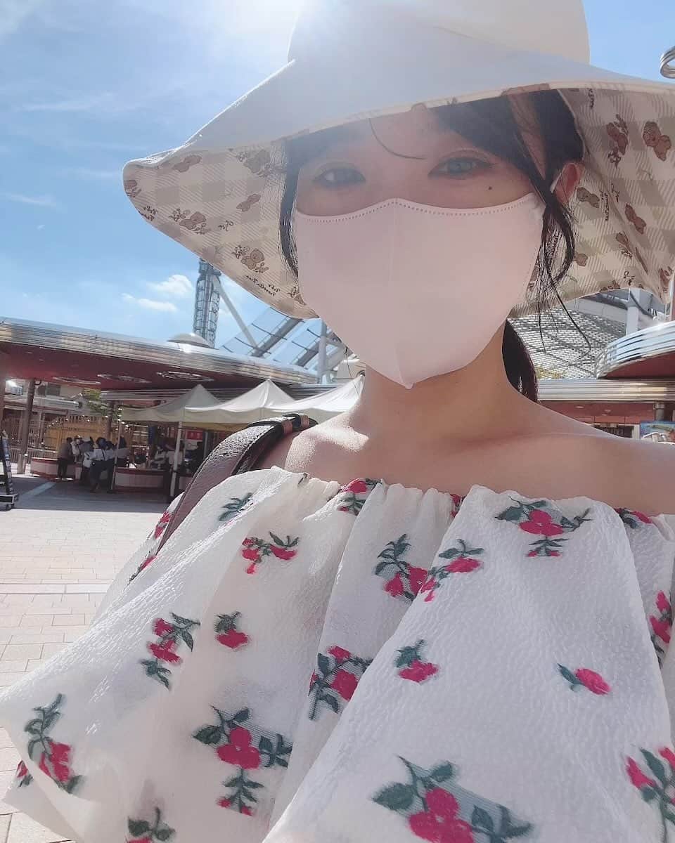 神谷るなのインスタグラム：「被ってる人0人だったティムハット。 #usj  #ユニバ #follow #いいね」