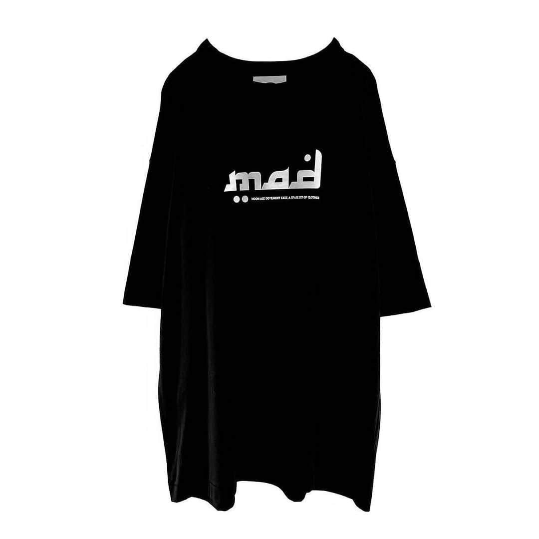 ムーンエイジデビルメントのインスタグラム：「new arrival  ◼︎2022.09.15 11:00〜  MOON AGE DEVILMENT  mcs-0676 GRAPHIC T-SHIRT TYPE D COLOR:V/BLACK SIZE:44/46 MATERIAL:COTTON-38% POLYESTER-38% RAYON-24% PRICE:￥8,470-(IN TAX)  ※GA TOKYOは移転準備中のため、WEB STORE、並びにGA NAGOYAにてお買い求めいただけます。  ※GA TOKYOでの電話通販、GLAM ADDICTION LINEトークでの通信販売は、現在ご利用を一時停止しております。  ※商品に関するお問い合わせは、GA NAGOYA(052-261-4477)にご連絡いただきますようお願い致します。  ◼︎GA WEB STORE glamaddiction.jp  ◼︎GA NAGOYA 052-261-4477 (お電話での通信通販も行っております)」