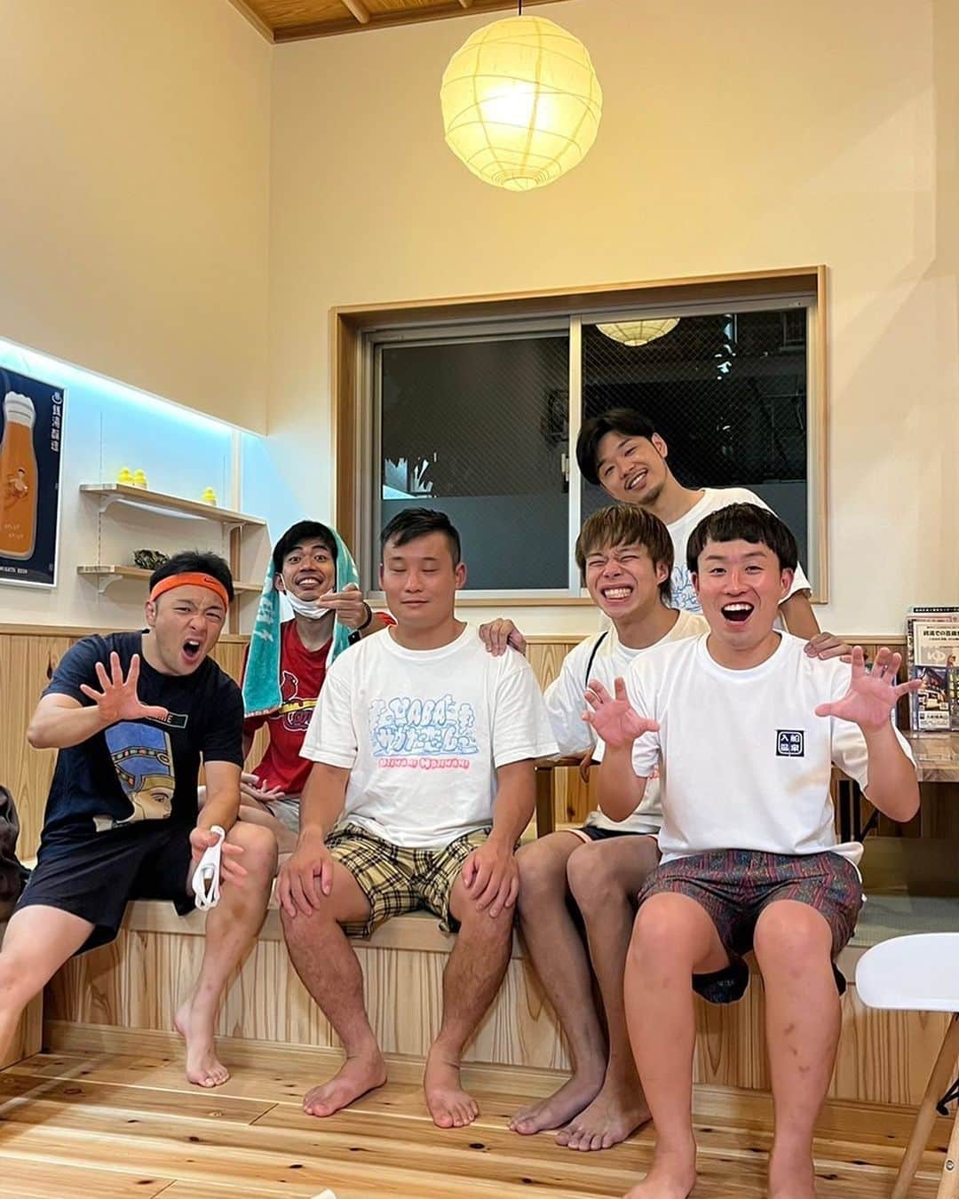 浜田さんのインスタグラム写真 - (浜田Instagram)「みんなでウーブの喜寿をお祝い(^^)」9月14日 23時18分 - eijump