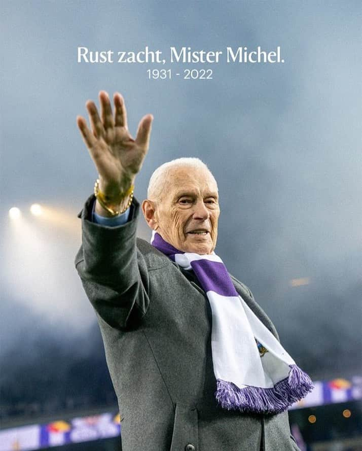 ヴァンサン・コンパニのインスタグラム：「Last night, we lost one of the great leaders in the history of Belgian football. Mr. Michel single-handedly led Belgian football into modernity and made RSC Anderlecht a household name in Europe, on and off the pitch. Today the club still builds on the legacy he created. Mr. Michel was one of a kind. A dedicated, intelligent and decisive club manager, and most of all: a loyal servant to the club’s core values. They don’t make them like this anymore. It has been an honour to have played for RSCA under his leadership. My heart goes out to Michael and the rest of the family, who have suffered the loss of both beloved parents in too short a time. My sincere condolences to all of you. Mr. Michel, may you rest in peace.」