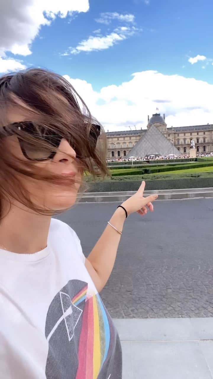 マリア・シャラポワのインスタグラム：「Don’t ever underestimate 24 hours in Paris. 👌 See you tomorrow #BinanceBlockchainWeek」