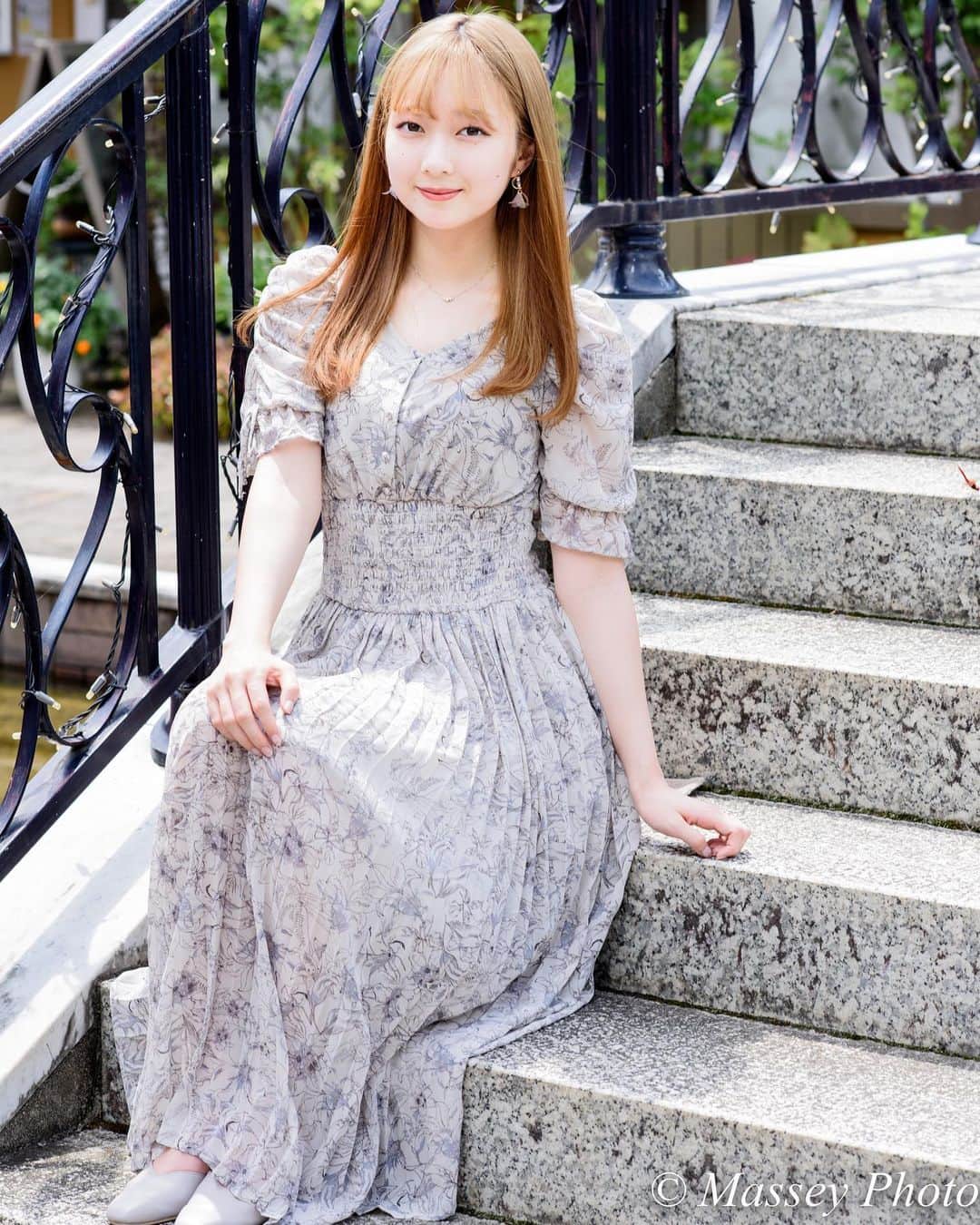のインスタグラム：「. . . . 自由が丘周辺で撮った写真です。 モデルは、さくらちゃんです。 It is a picture taken around Jiyugaoka. Her name is Sakura. . . #ポートレート #ポートレート女子 #ポートレートモデル #ポートレート撮影 #ポートレート部 #ポートレートモデル撮影 #ポートレイト #ポトレ #被写体 #モデル #被写体モデル #被写体女子 #写真部 #美少女 #サロンモデル #写真好きな人と繋がりたい #撮影会モデル #美女図鑑 #portrait #excellent_portraits #girlsphoto #lovers_nippon_portrait #portrait_perfection #portraitphotography #japanesegirl #japanesemodel #tokyogirl #good_portraits_world #모델촬영 #인물사진보정」