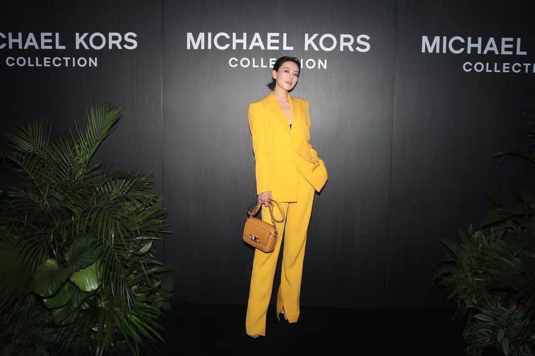 高圆圆のインスタグラム：「#MichaelKorsCollection @michaelkors」