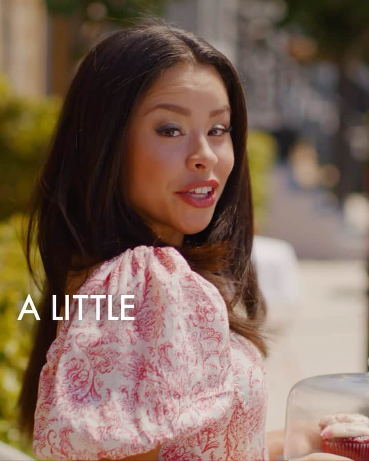 シエラ・ラミレスのインスタグラム：「Looking to get in some @GoodTrouble? How are you showing up this #GoodNeighborMonth? New episodes on @Freeform & @Hulu. #ad Sponsored by @statefarm」