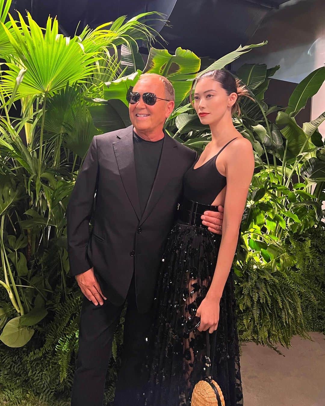 森星のインスタグラム：「NYFW. #MichaelKorsCollection Thank you @michaelkors   マイケルコースの描く女性像は、いつみてもアメリカらしい、芯のあるタイムレスなかっこよさがある。久しぶりのニューヨーク。今回も刺激を受けました❤️」