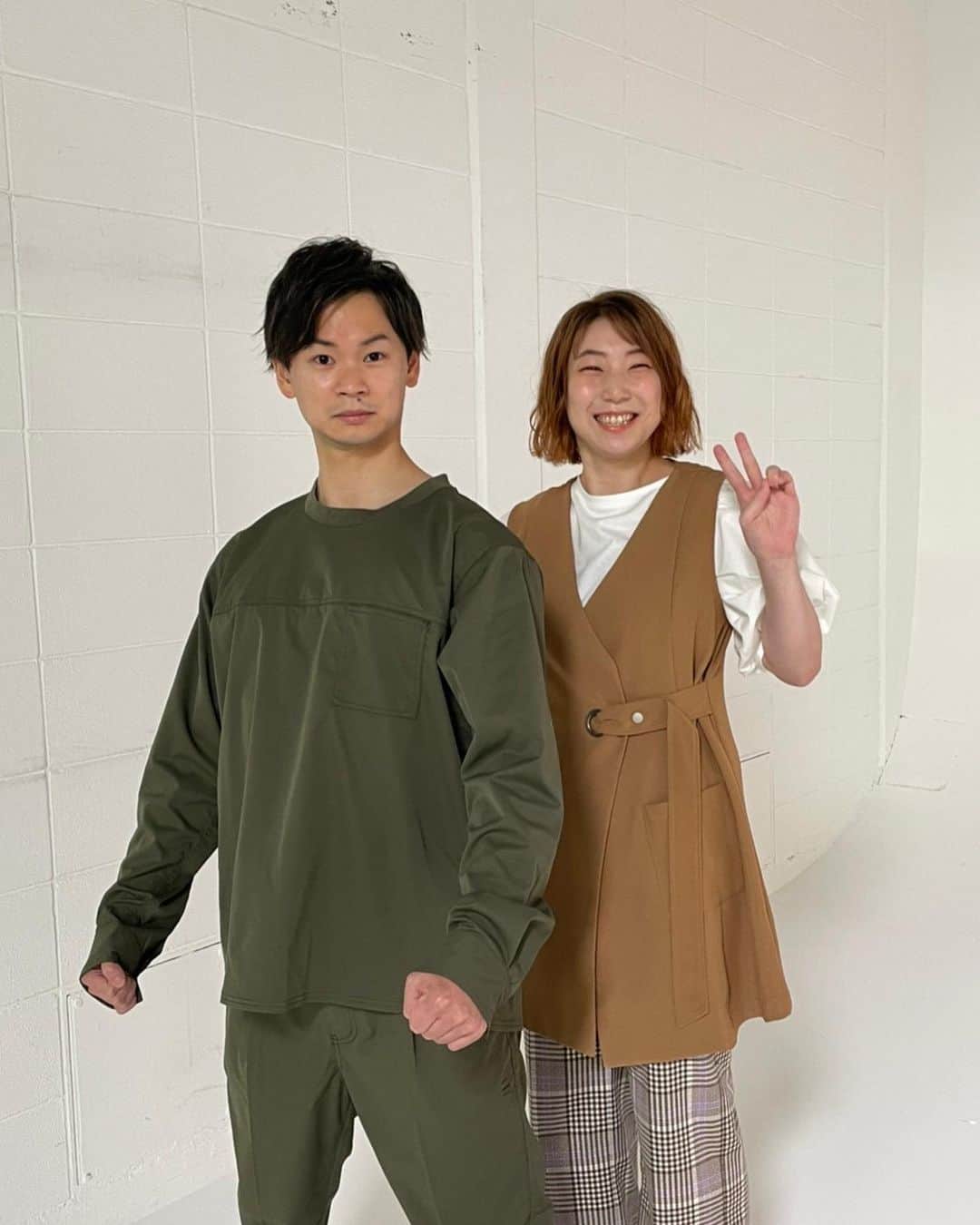 のインスタグラム：「集英社オンラインの撮影📸 インタビュー&撮影をしていただきました！衣装が素敵すぎました！ #ワタガシ #バドミントン  #badminton」