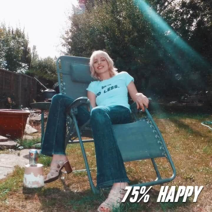 リアンヌのインスタグラム：「It’s finally here! 75% Happy is coming out 30th September!! Big thanks to @crouchendstudios for making this happen!!」