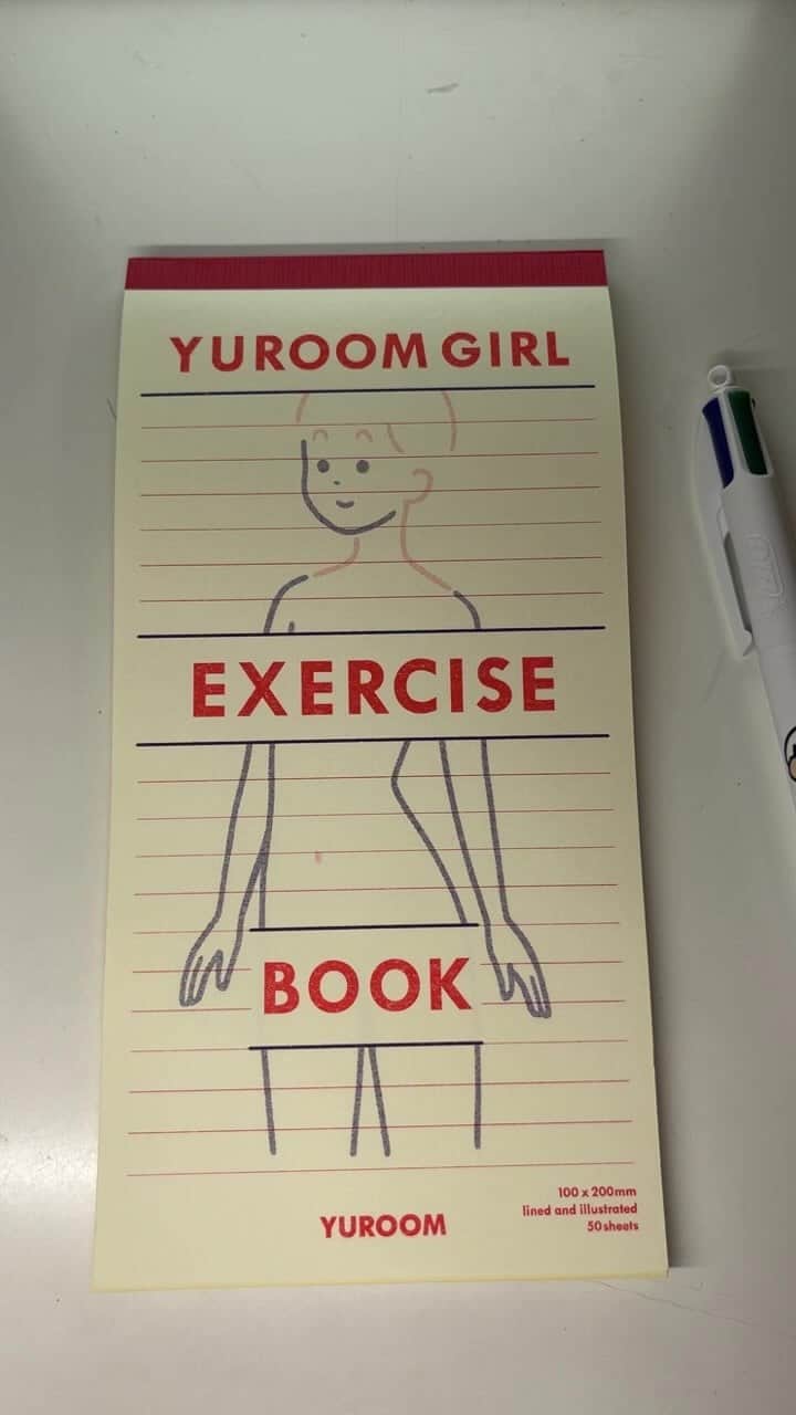 白根ゆたんぽのインスタグラム：「YUROOM GIRL EXERCISE BOOK の紹介。誰でも自分好みのゆたんぽガールが描けちゃうノートパッド作りました。それの紹介です。」