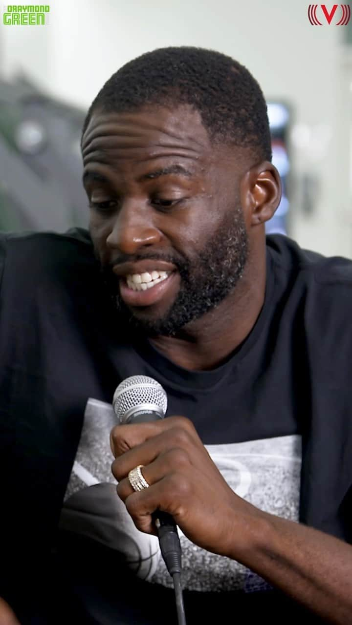 ドレイモンド・グリーンのインスタグラム：「“This dude is chasing success for me harder than I’m chasing success”  @money23green and @mateen_cleaves break down what makes Tom Izzo so special」