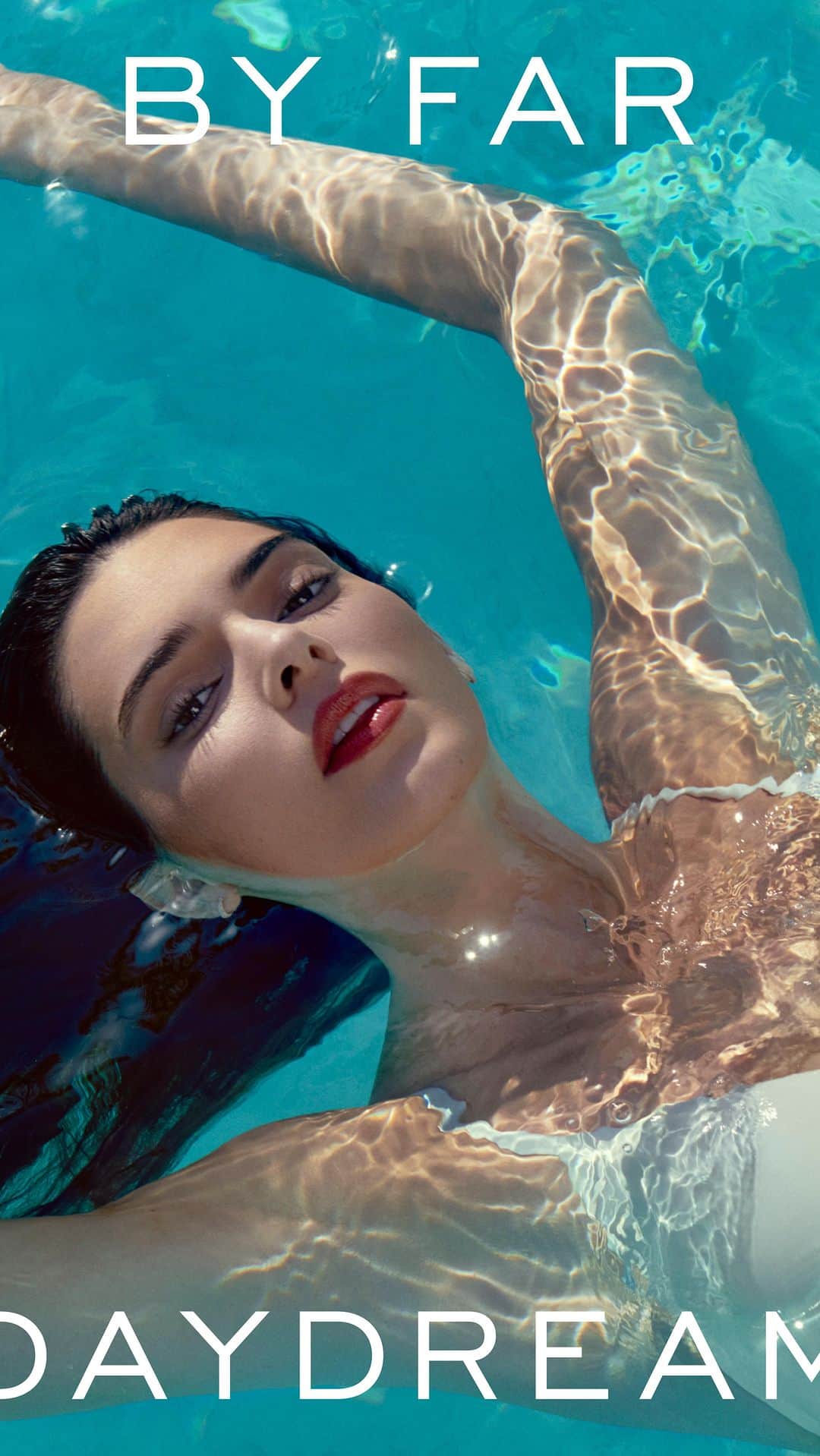 ケンダル・ジェンナーのインスタグラム：「new @byfar_official fragrance is a dream」