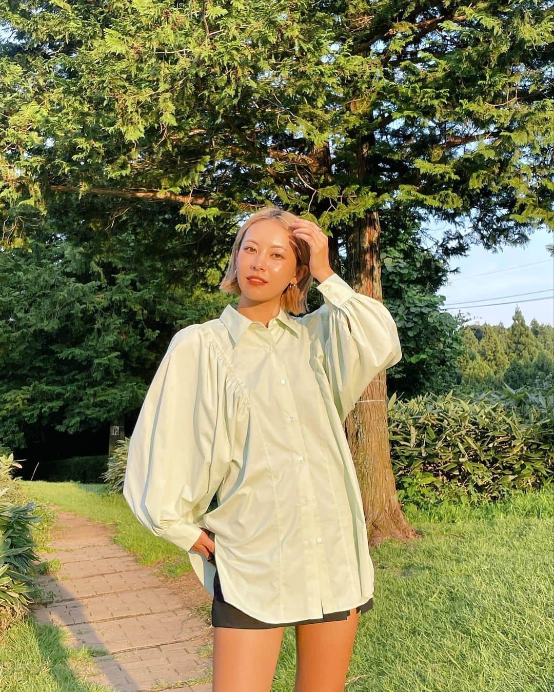 平野杏梨のインスタグラム：「秋になったらいっぱい着るんだ〜🍃  #jancidium」